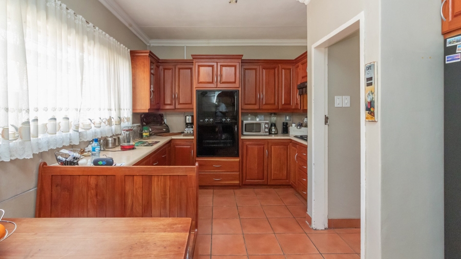 4 Bedroom Property for Sale in Suidrand Free State
